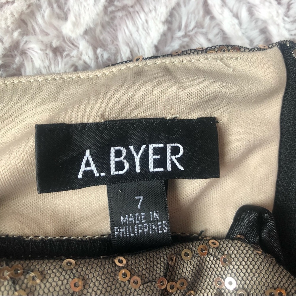 A. Byer 7 black and gold dress w gold sequins - Picture 11 of 15